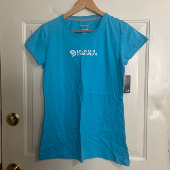 NWT Mountain Hardwear Women’s Tee size medium - Picture 1 of 5